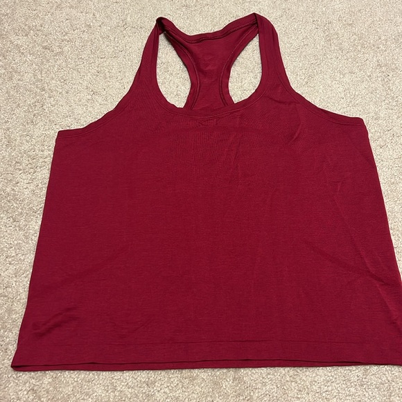 Lululemon Swiftly Tech, slight crop - Picture 4 of 4